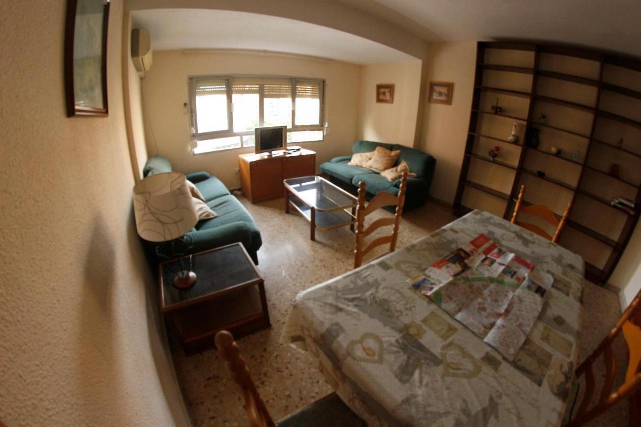 Bigger Flat For Holiday Near Beach Ideal For Familie With Climatisacion Valencia Exteriör bild