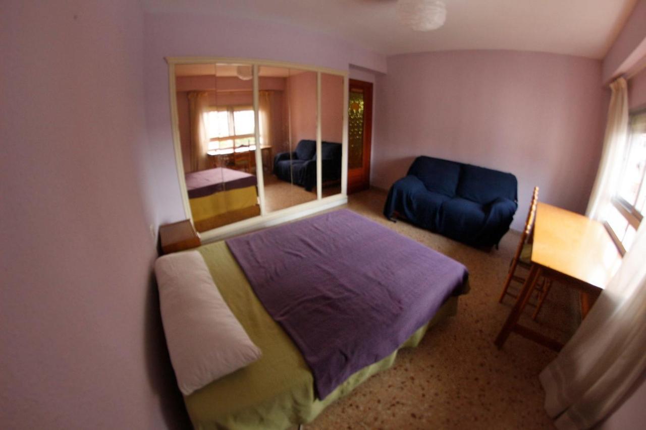 Bigger Flat For Holiday Near Beach Ideal For Familie With Climatisacion Valencia Exteriör bild