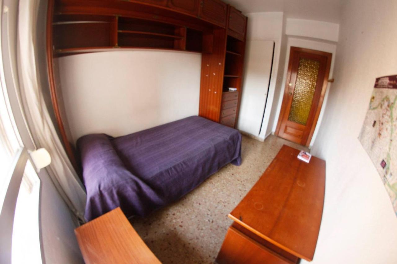 Bigger Flat For Holiday Near Beach Ideal For Familie With Climatisacion Valencia Exteriör bild